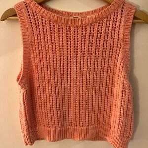 Levi’s Knit Sleeveless Top / Sweater Vest in Pink S